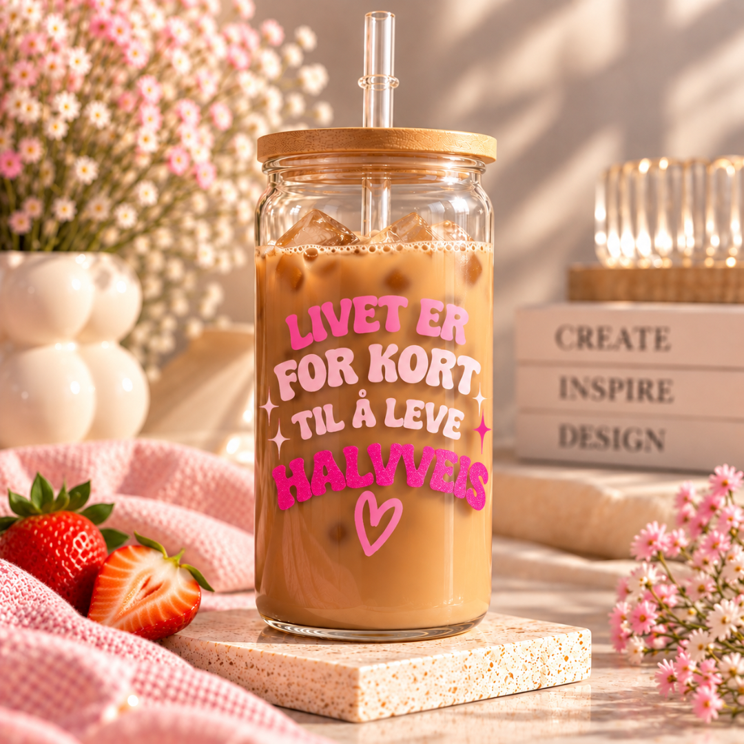Iskaffekopp med sugerør – Livet er for kort til å leve halvveis | 16 oz