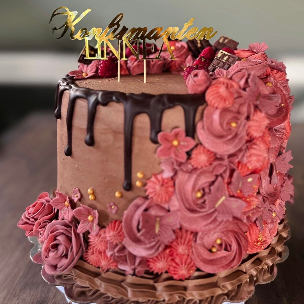 Personlig kakepynt med navn – cake topper i gull, sølv eller rosegull